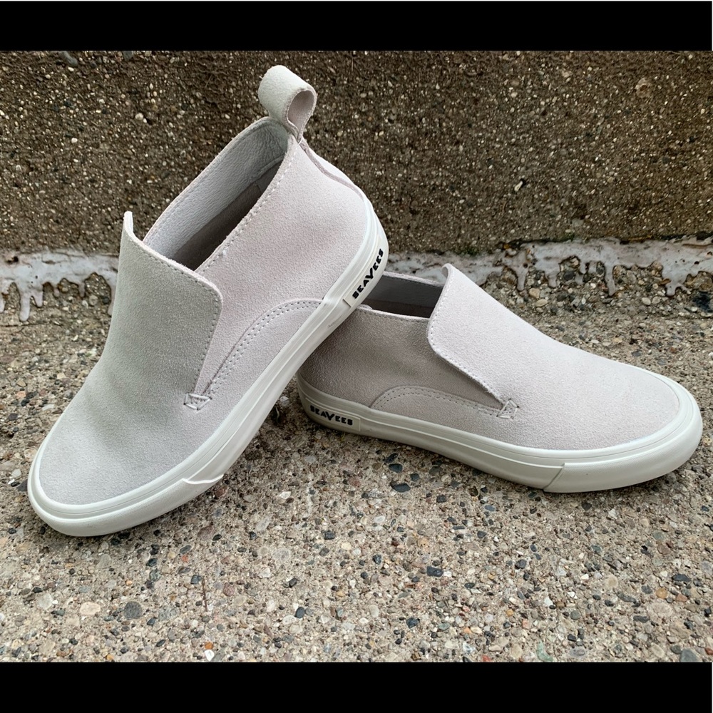 Women’s sz 6.5 M Seavees Huntington Middi
